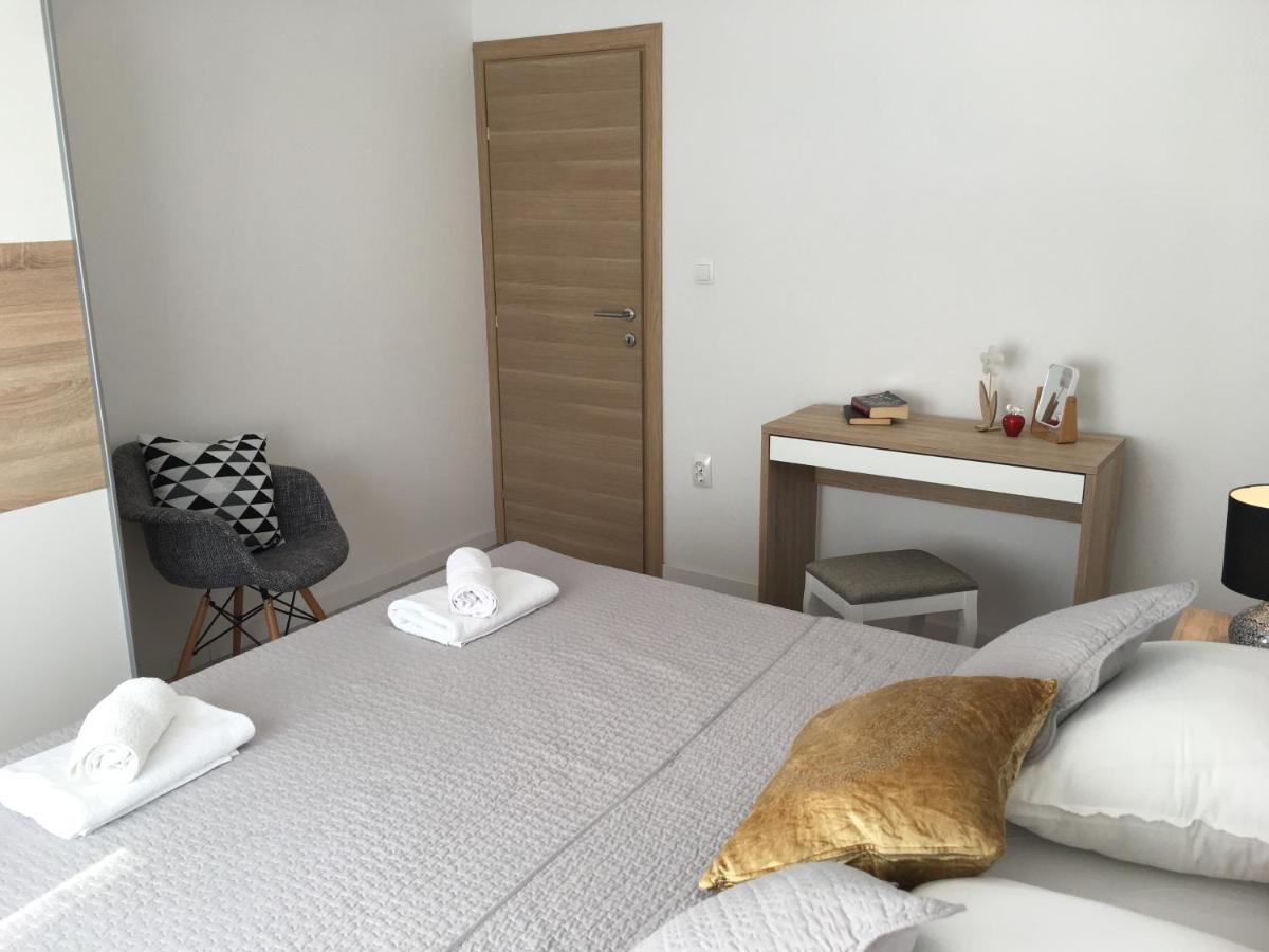 Ferienwohnung Kairos Trogir Exterior foto